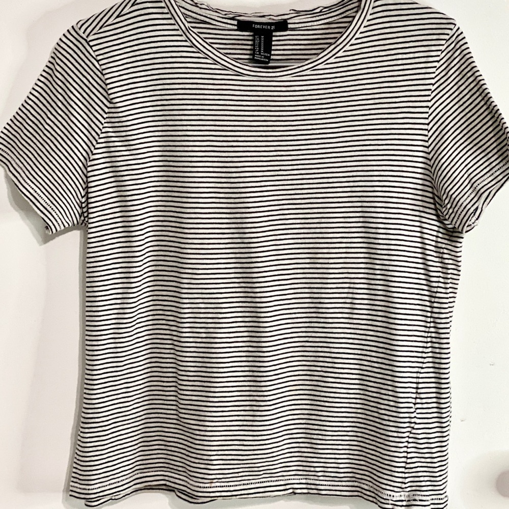 Forever 21 Striped Black and White Shirt